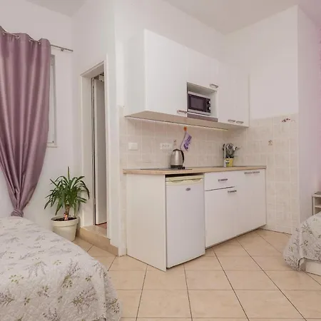 アパート Luce Baška Voda