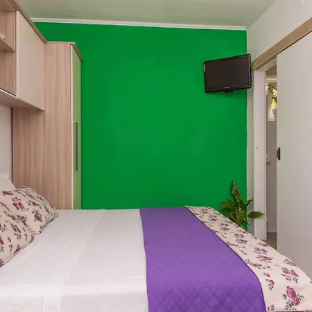 Apartment Luce Baska Voda