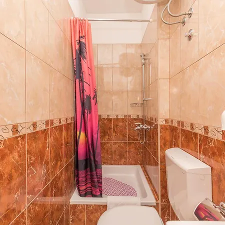 Luce アパート Baška Voda